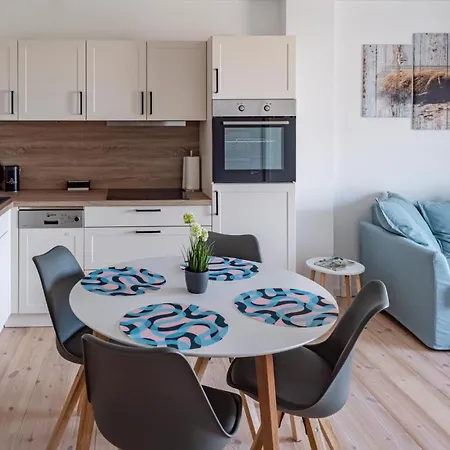 Boddenkieker Апартаменты *